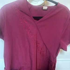 Denice Maroon scrub with pockets
